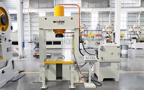 150噸移動龍門壓力機交付河北軸承工廠完成安裝調試